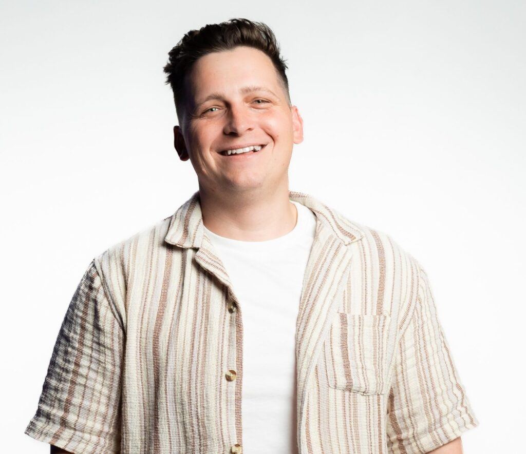 James Artist Carousel Slider Image - 1504 x 1300px